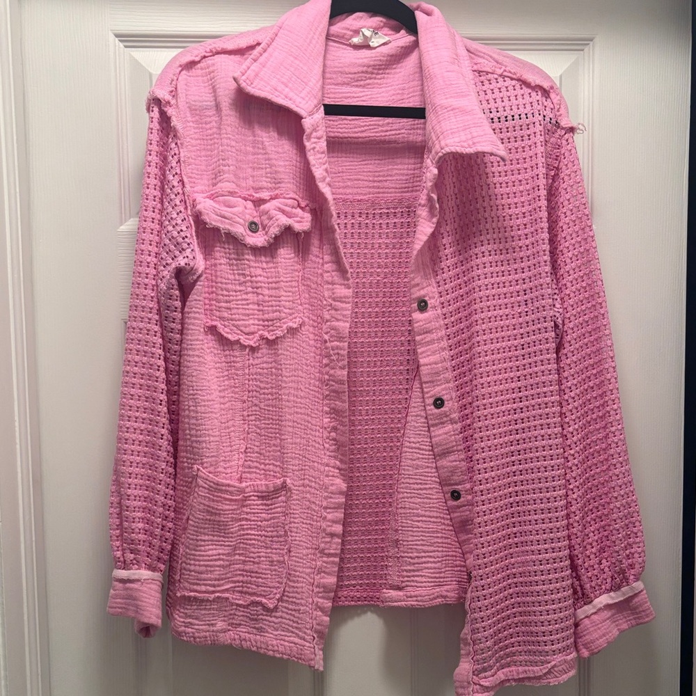 ANDREE BY UNIT Textured Pink Button Up